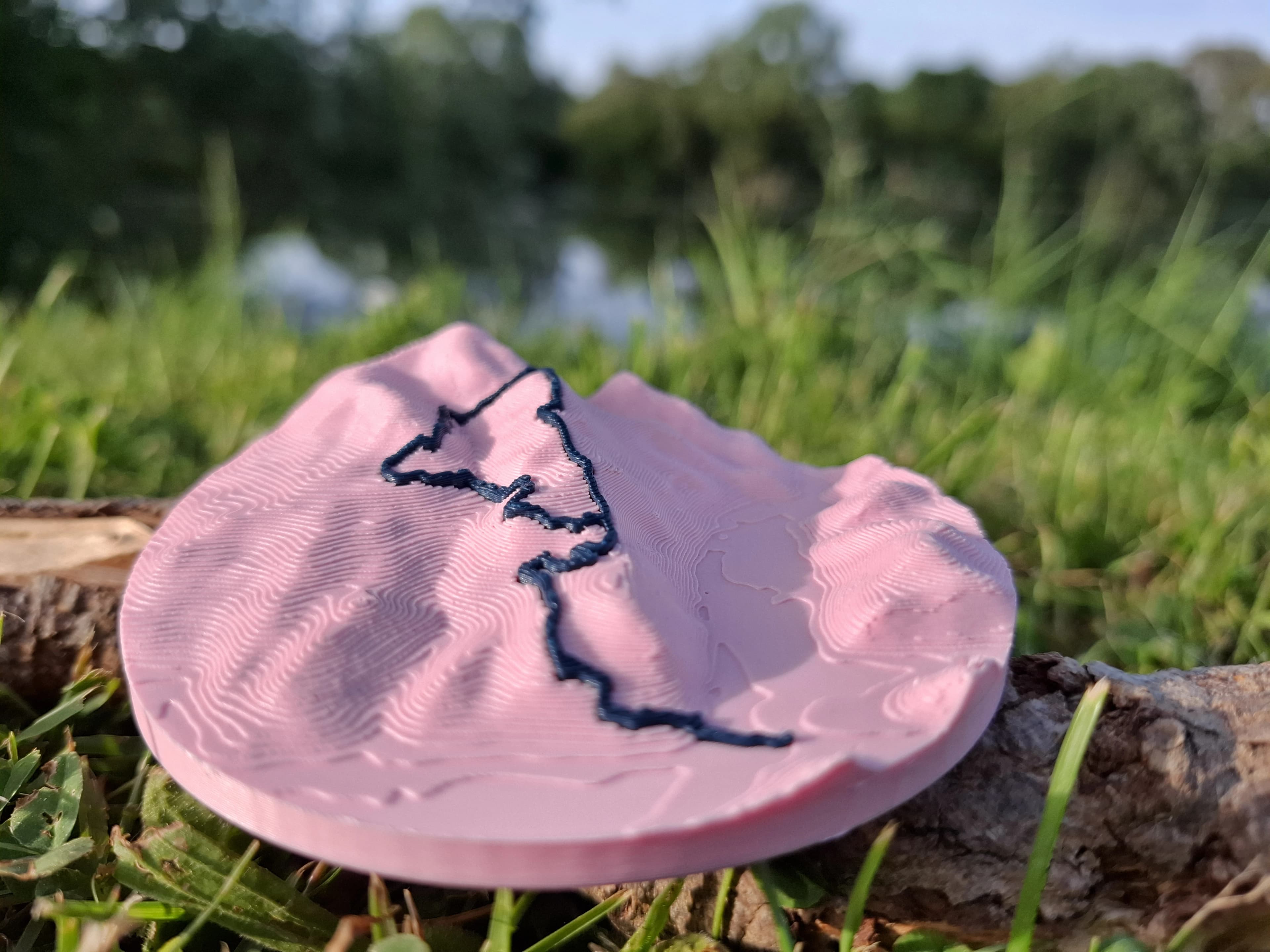 Carte relief 3D d’un sommet emblématique offerte pour un départ à la retraite